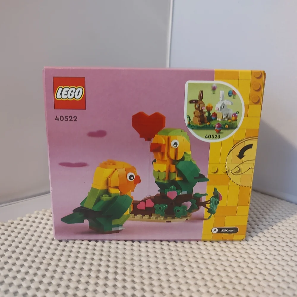 Lego 40522 Valentine Lovebirds NWT Building Toy Set